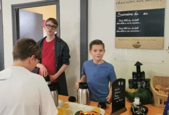 ©apprentis d'auteuil